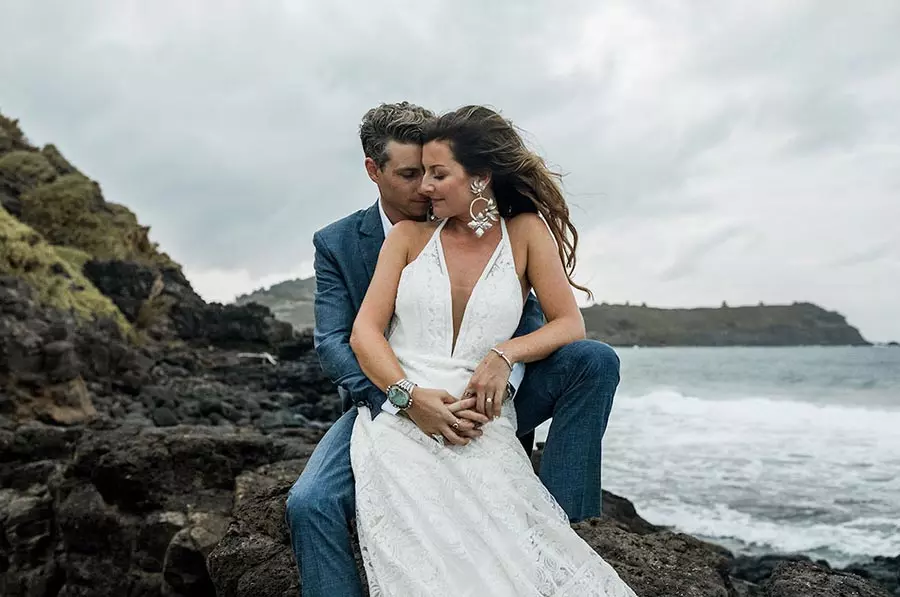 50 потрясающих поз для свадебной фотосессии 35