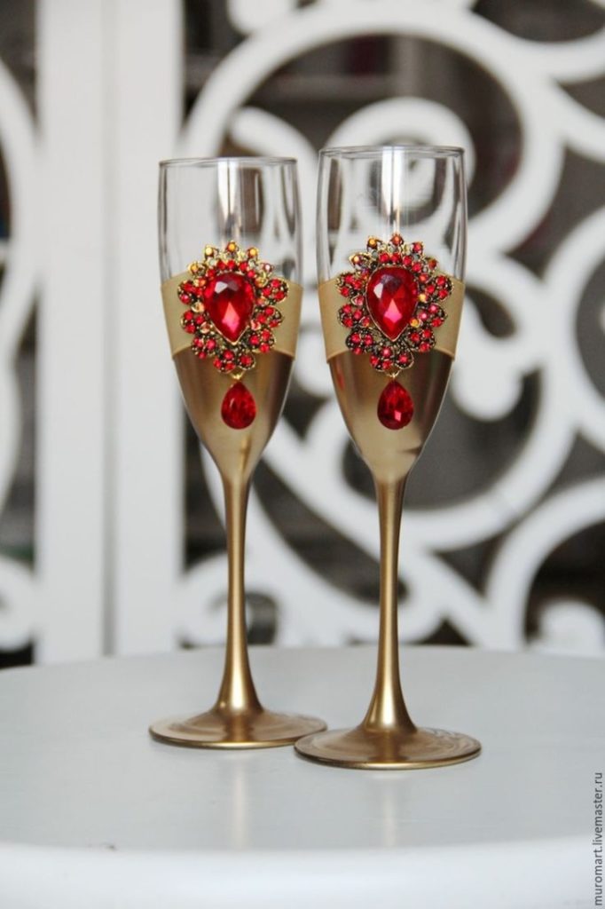 ( 98 фото) Декор свадебных бокалов своими руками