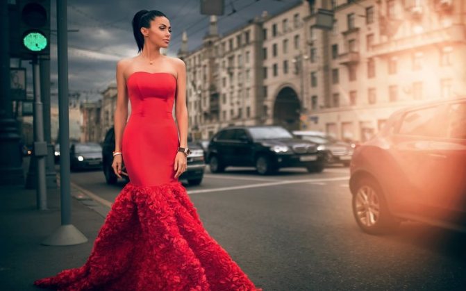 Актуальные фасоны вечерних платьев