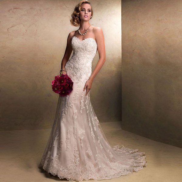 Ажурное свадебное платье