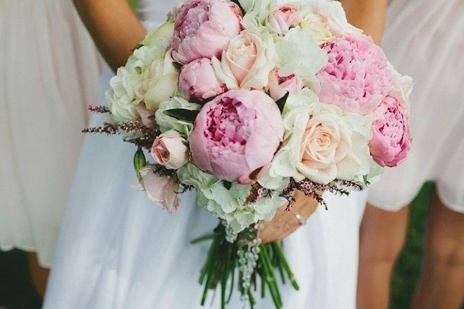 бежевый букет невесты 4