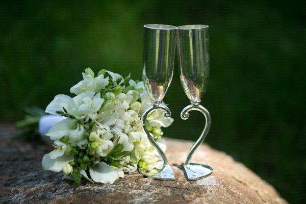 бокалы с букетом