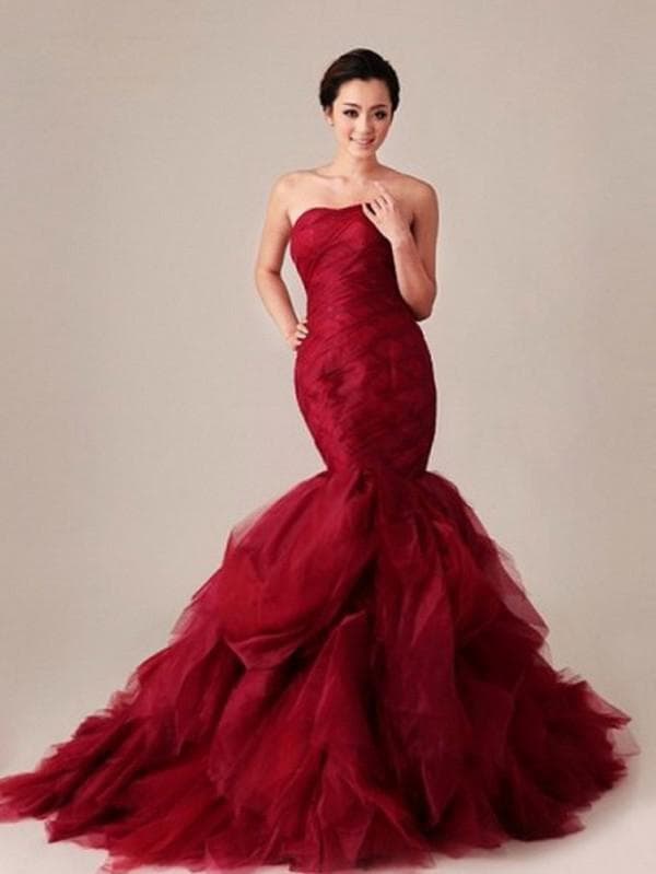 Бордовое свадебное платье рыбка