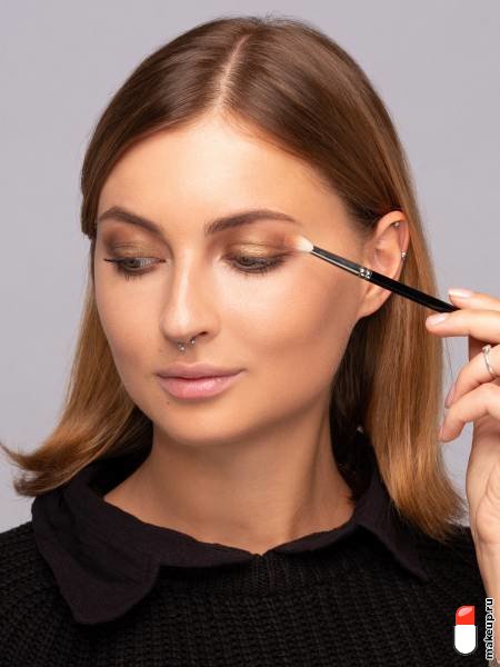 бронзовые тени в свадебном макияже фото № 43