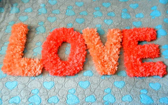 буквы из салфеток