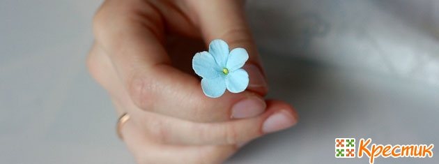 Бутоньерка из полимерной глины 3