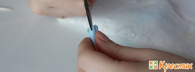 Бутоньерка из полимерной глины МК 2