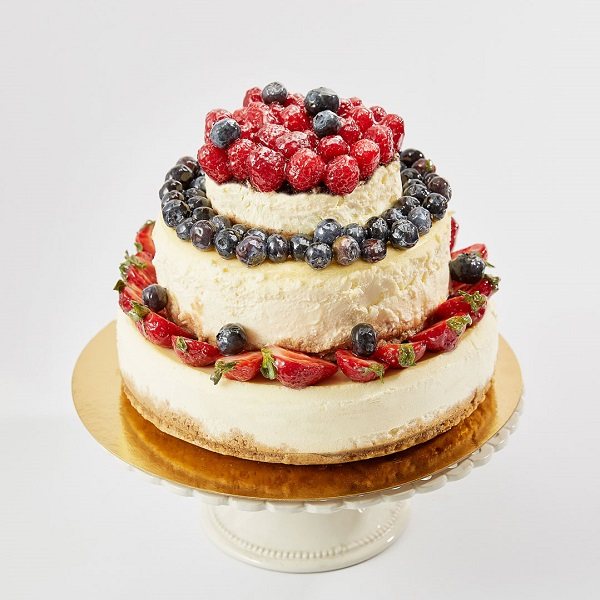 чизкейк с сезонными ягодами