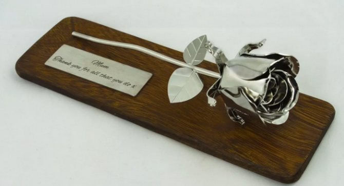 чугунная роза