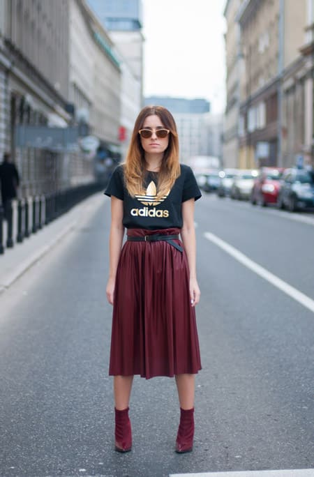 Цвет марсала в одежде 2022: фото 150 лучших идеи ( новинки)