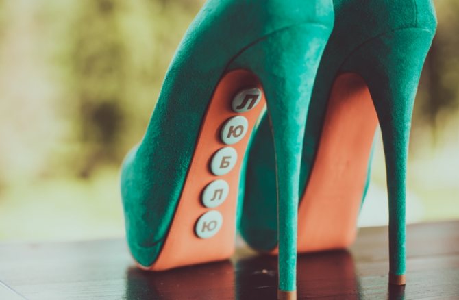 цвет свадебных туфель