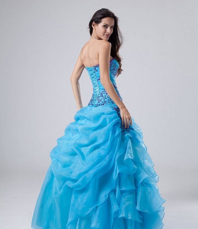 Цветные свадебные платья - фото модных оттенков и моделей