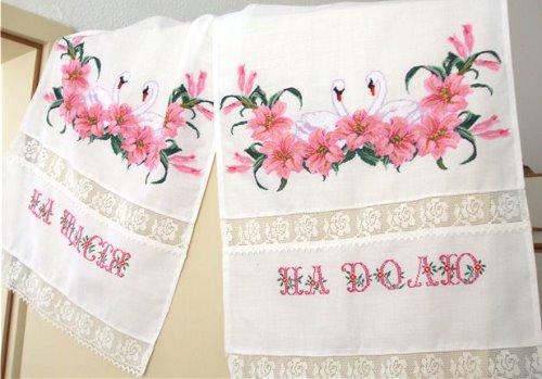 цветы на свадебном рушнике