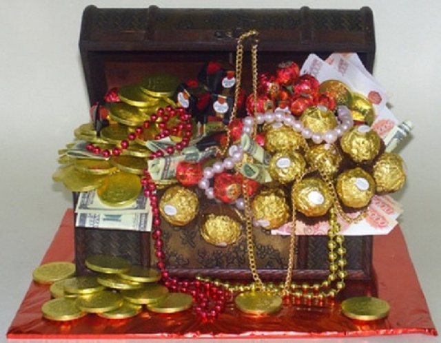 Деньги в сундуке