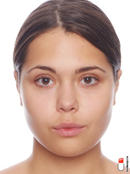 девушка без макияжа