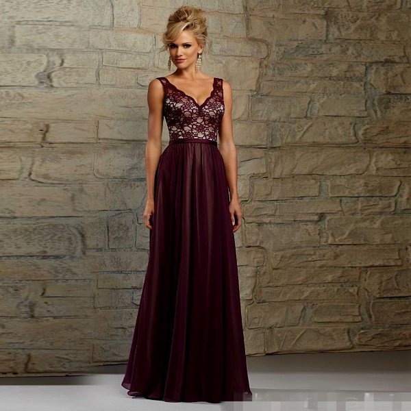 Длинное свадебное платье цвета граната