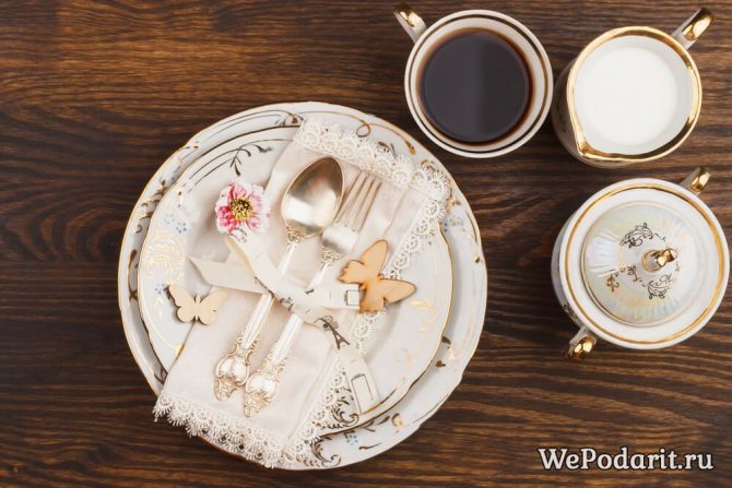 фарфоровый сервиз