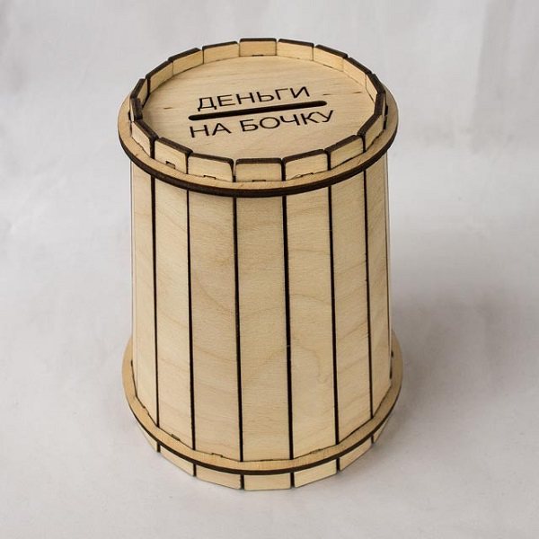 Фото деревянной копилки на 5-ю годовщину свадьбы