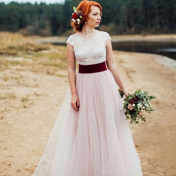 Фото платья на свадьбу летом