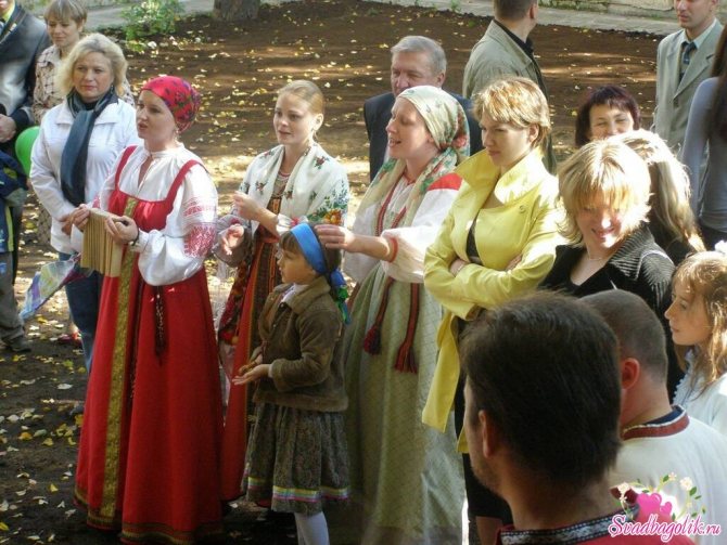 Фото с сайта: scenki-monologi.at.ua