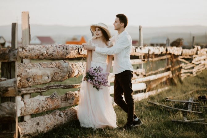 Идея летней свадебной фотосессии