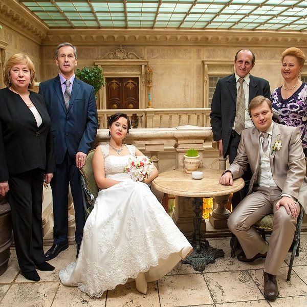 как не стоит одеваться родителям на свадьбу детей