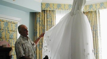 как погладить платье