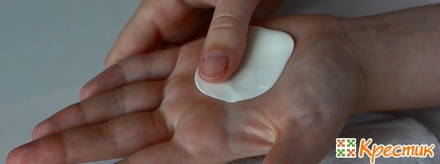 Как сделать бутоньерку из полимерной глины 2