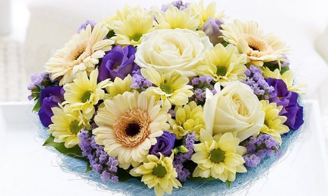 Как сочетать цветы в букете