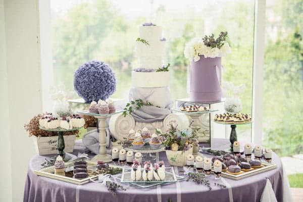 Кэнди-бар на свадьбу в стиле прованс