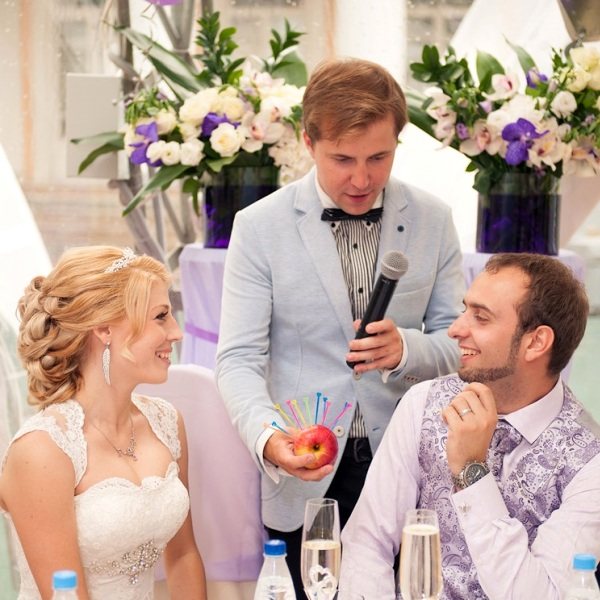 конкурс с туфлей для молодых