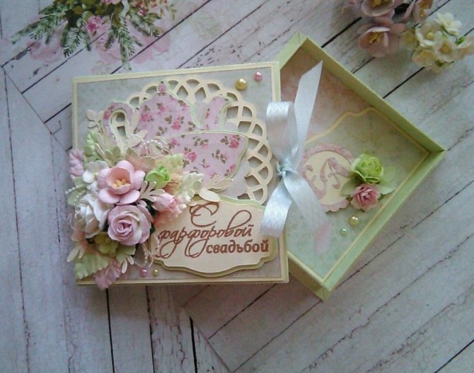 коробка для поздравлений