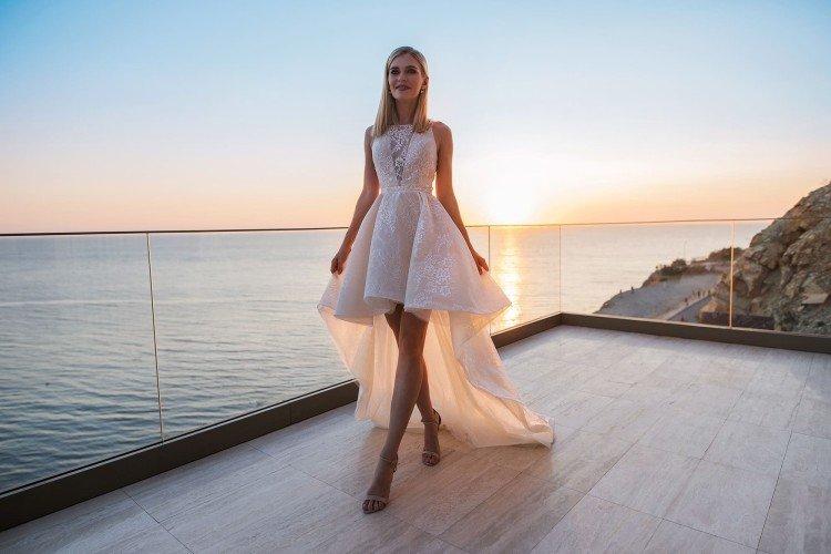 Короткие свадебные платья