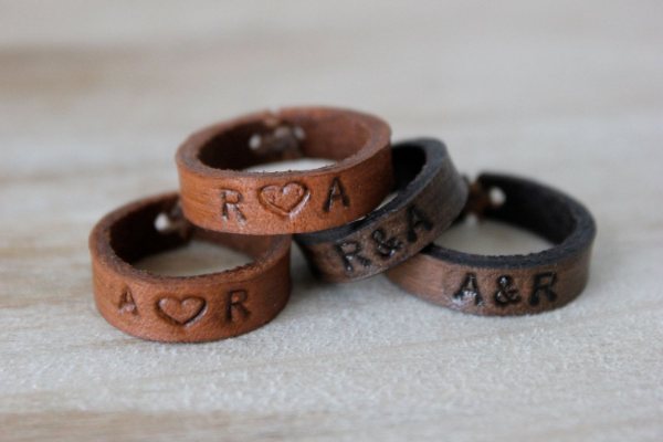 кожаные кольца