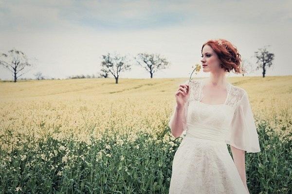 Красивое платье для стильной невесты