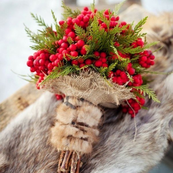 красная рябина