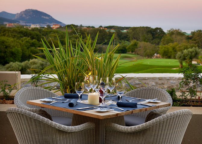 Куда поехать в свадебное путешествие в Греции