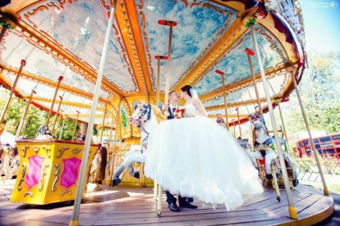 лав стори на аттракционах