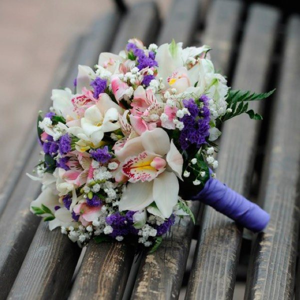 маленький недорогой букет на свадьбу