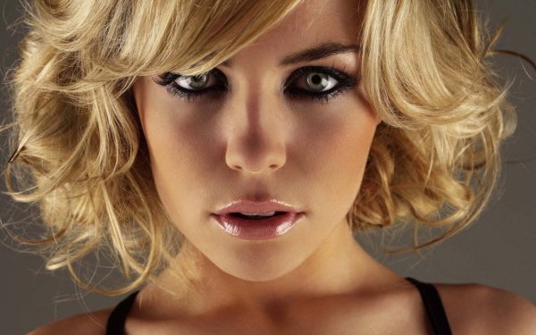 мейк-ап для белокурых обладательниц зеленых глаз