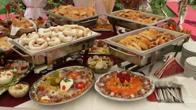 Меню для летнего свадебного застолья