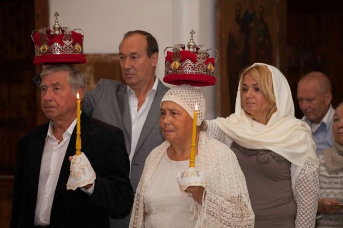 Наряд для венчания для женщины