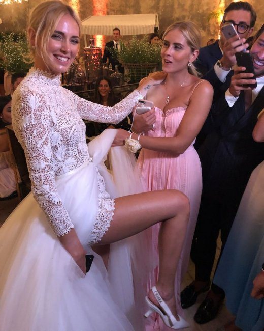 Наряд-трансформер Кьяры Ферраньи