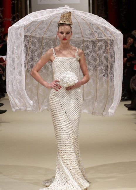 Нелепое свадебное платье