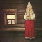 Невеста в цветном платье