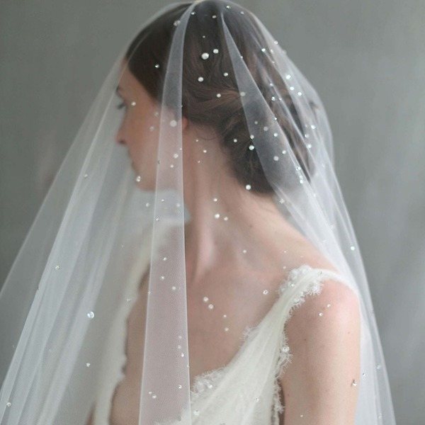 невеста в доме родителей во время выкупа