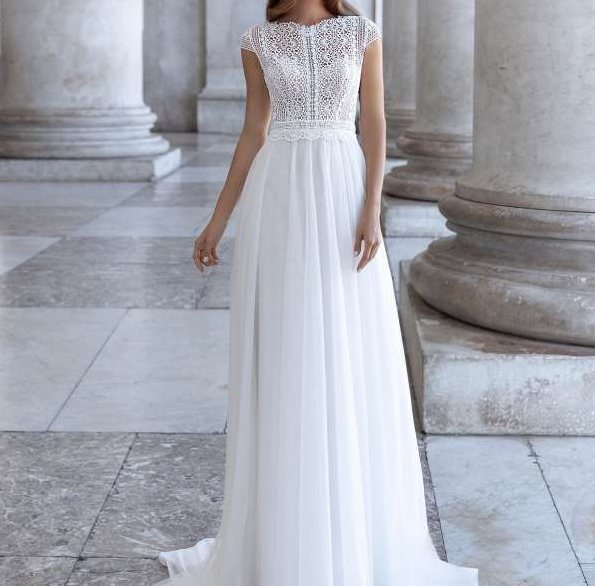 Нюансы выбора свадебного платья для женщин после 40 лет