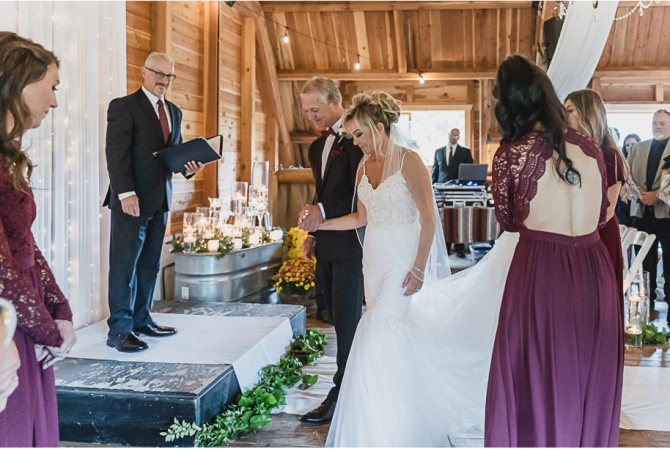 Нюансы выбора свадебного платья для женщин после 40 лет