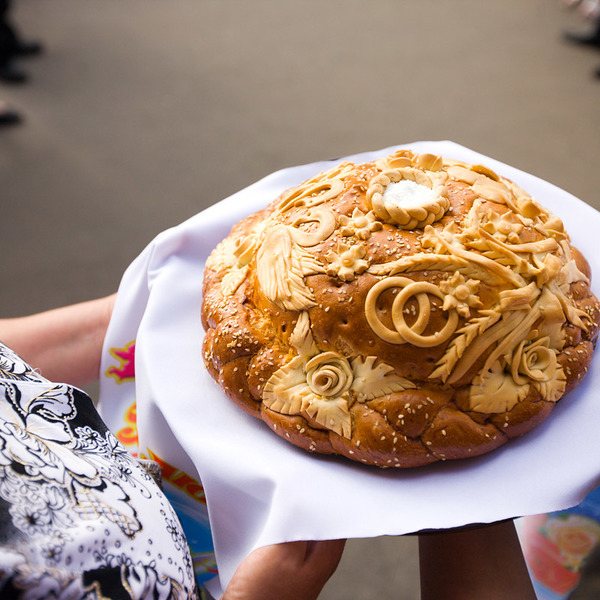 обязательный атрибут на сватанье