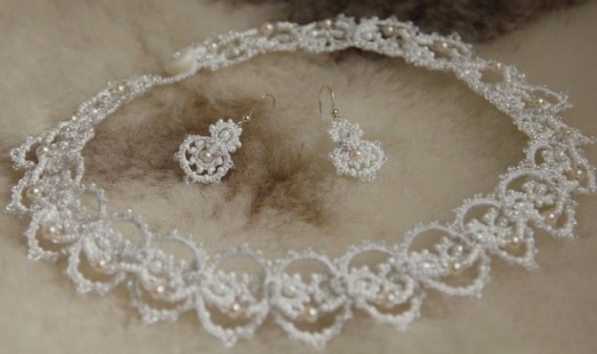 Очаровательное ожерелье на свадьбу с бусинами